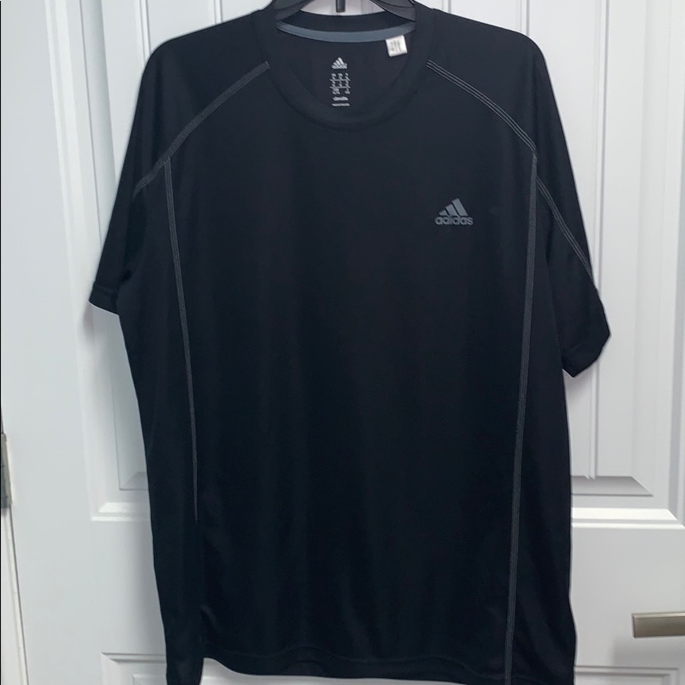 GUC Men’s XL Adidas climalite shirt